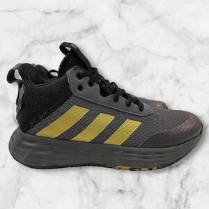 Kids Adidas Own the Game 2.0 size 3